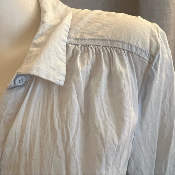 Light Blue H&M 100% Cotton Size 10 Button-Up Breathable Shirt - Picture 5 of 8